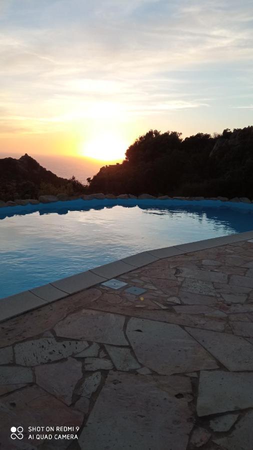 Villetta Rocchi - Costa Paradiso Luaran gambar